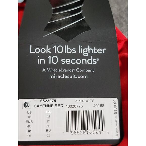 Miraclesuit Aphrodite Cayenne Red One Piece Swimsuit Women's Plus Size 16 NWT - Picture 8 of 9